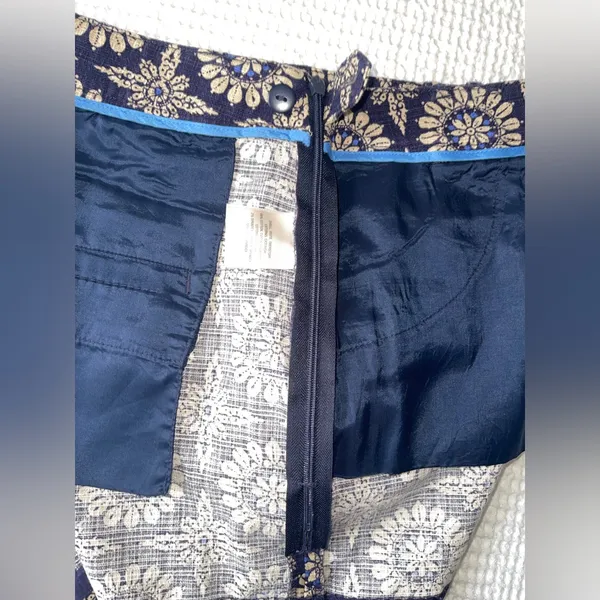 Anthropologie Elevenses Blue and cream Floral High Waist Shorts - Image 8