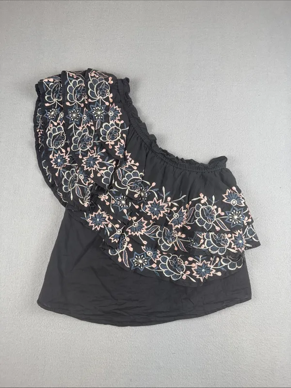 Misa Los Angeles Black One-Shoulder Embroidered Ruffle Crop Top Size: Small - Image 3