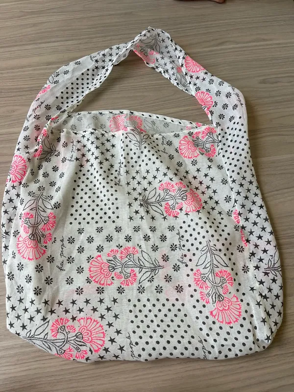 Free People White Tote with Pink Floral and Black Accents - Image 2