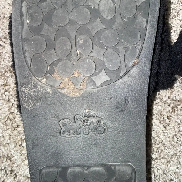 Coach Shearling‎ Slide Sandals Womens 8 Black Good Faux Fur Logo Slippers - Image 5