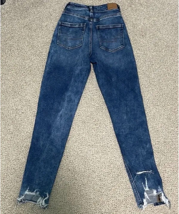 American Eagle Mom Jeans X-Long - Image 2