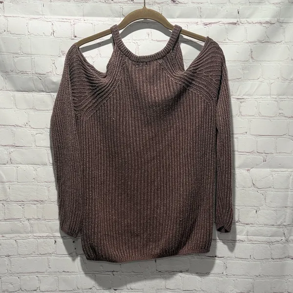 Garage Off-the-Shoulder Sweater -‎ Light Brown Woman's Size Small - Image 3