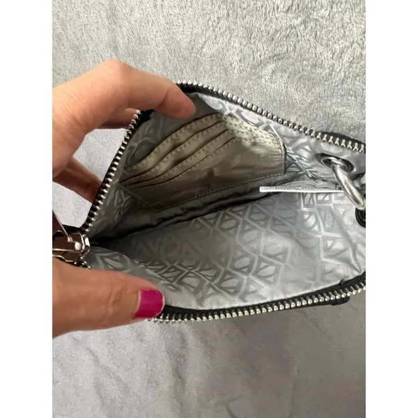 Athleta Black Crossbody Wallet Phone Bag Travel RFID‎ Organizer Adjustable Strap - Image 4