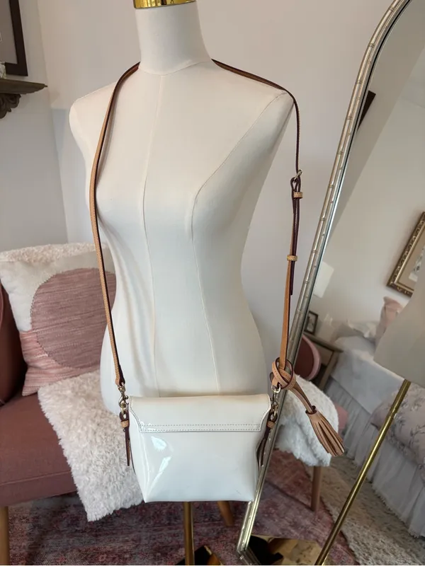 Dooney & Bourke White Crossbody with Tan Strap - Image 2