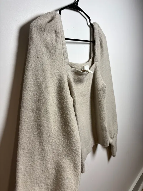 H&M Women's Oatmeal Square Neck‎ Puff Sleeve Sweater - Image 3