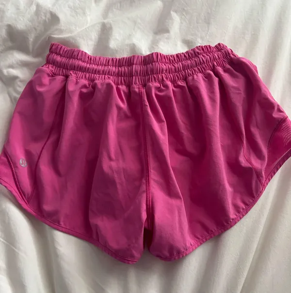 Lululemon Hotty-Hot Low-Rise Short 2.5” Color: Sonic Pink - Image 2