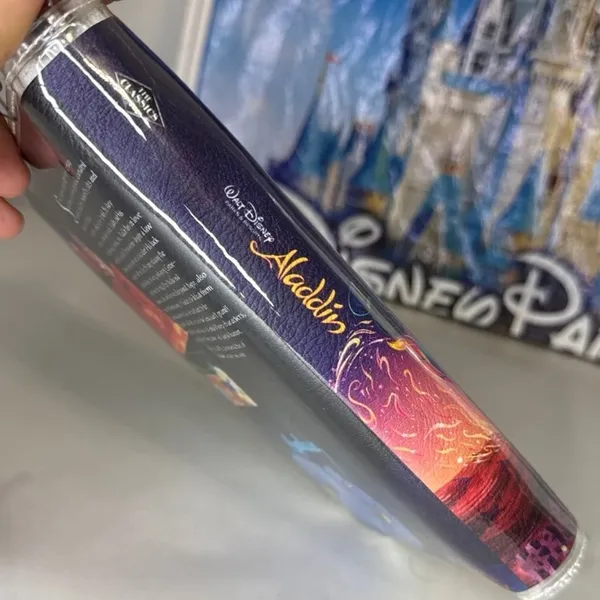 Disney parks D-tech Aladdin VHS case phone wallet - Image 4