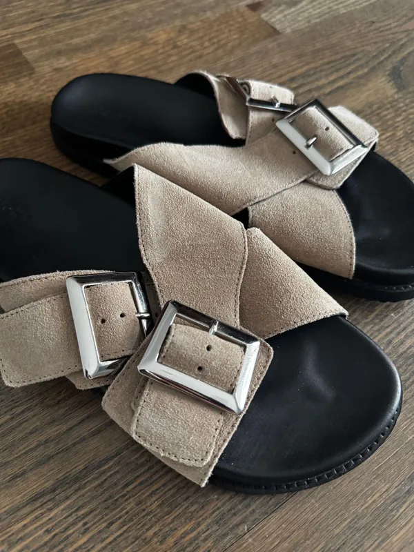 NA-KD Double silver buckle tan leather suede chunky comfy sandal slides size 8 / EU 38 - Image 2