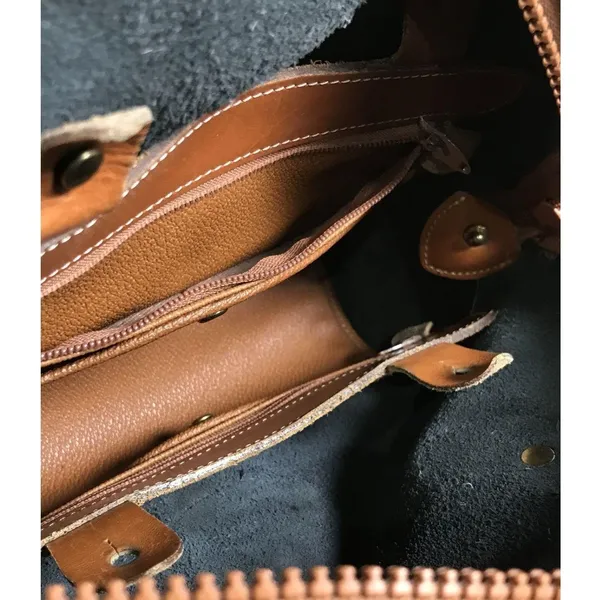 Vintage Dooney & Bourke USA Black Pebble Leather Dome Satchel British Tan Bag - Image 3