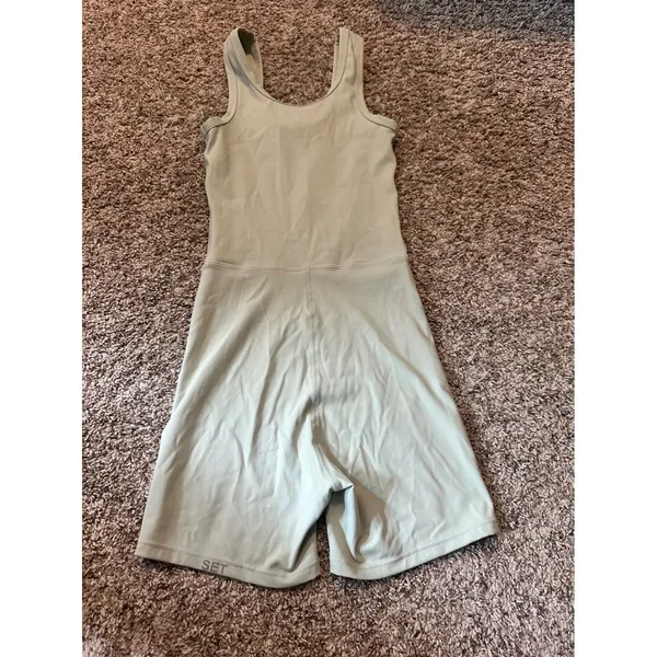 SET ACTIVE Sportbody‎ Romper Sage Green Sculpting Biker Short Unitard Small - Image 6