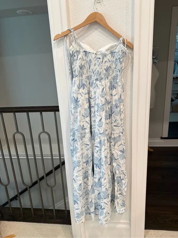 WAYF Blue Floral Tie Strap Smocked Bustier Tiered Midi Dress M - Image 4