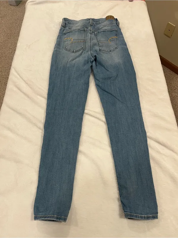 American Eagle Next Level Stretch Skinny Jeans - Size 4 Regular - Image 2