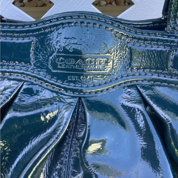 Nice COACH bag - RARE color 🌹🌹 - Image 7