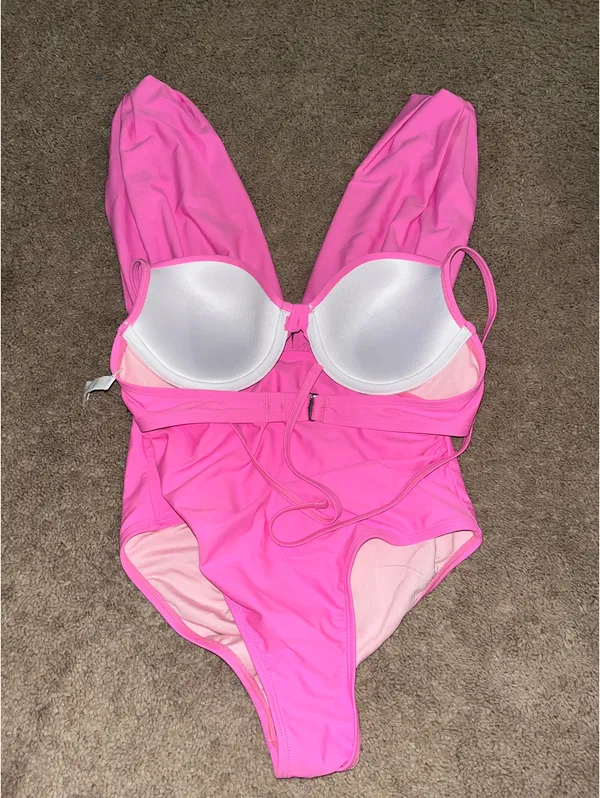 Cupshe Bikini Set - Image 5