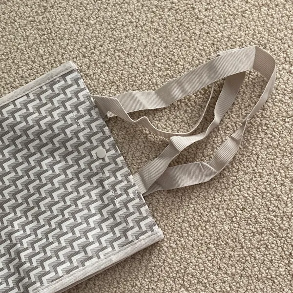 NEW Lululemon Small Reusable Tote Bag Tan Beige Pattern Snap Closure - Image 4