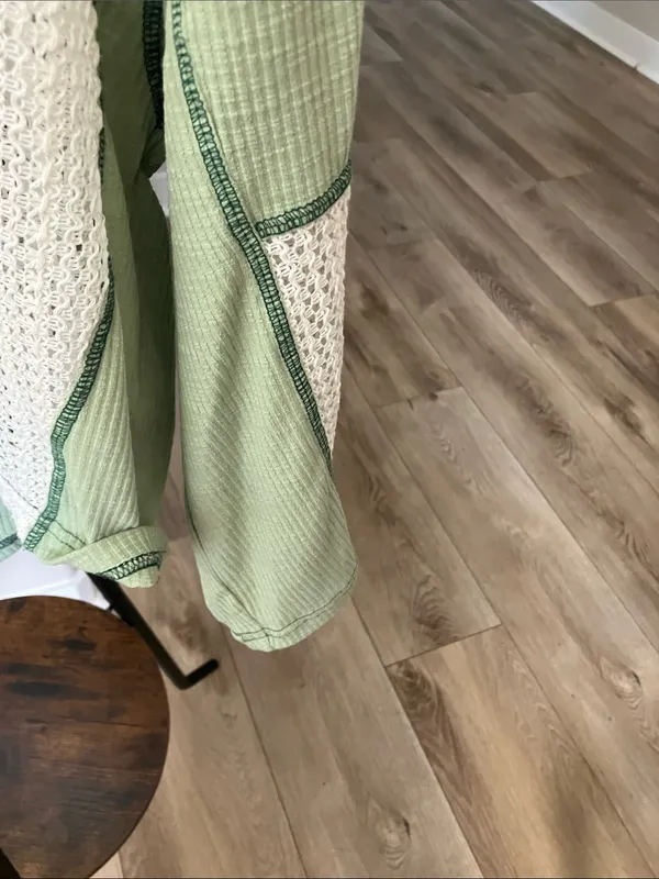 Patchwork Sage waffle Knit V - Image 5