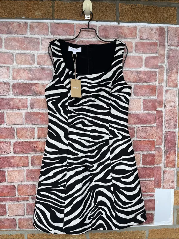 NWT Designer Michael Kors Zebra Wool Dress 8 Mob Wife Chic - Image 5