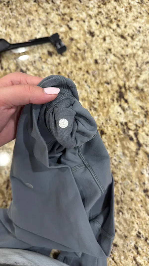Lululemon Align Leggings - Image 4
