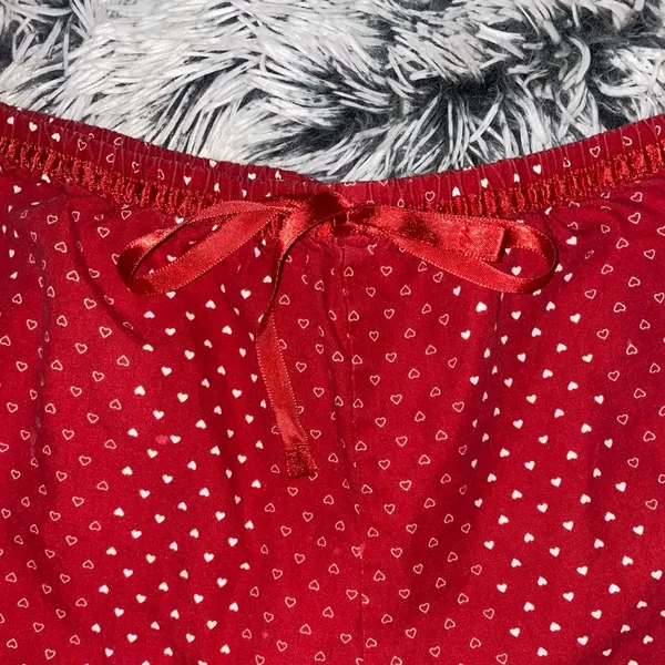 GAP Body Red heart dotted shorts - Image 3