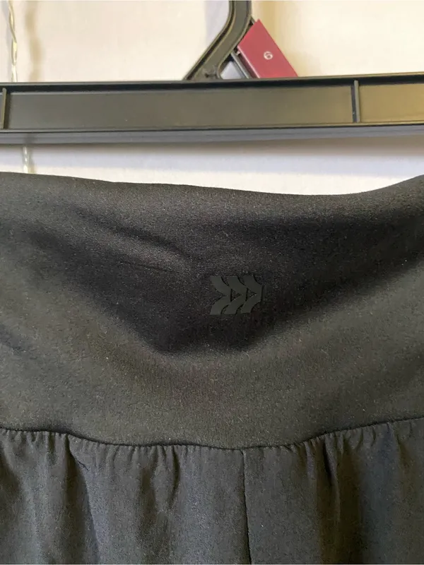 Black Athletic Skort with Flowy Overlay Size XL - Image 2