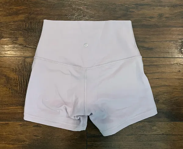 Lululemon Align Shorts 4" - Image 3