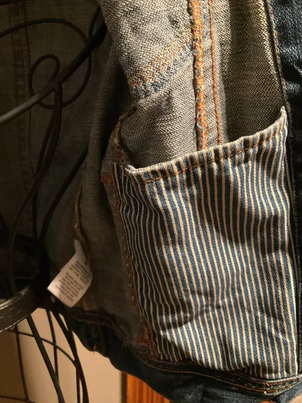 American Eagle Outfitters Medium-Wash Denim Jacket Sz. S - Image 3