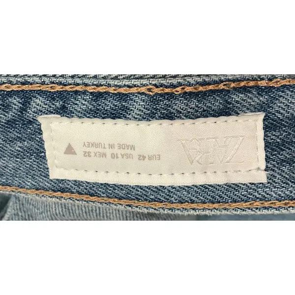 Zara TRF Straight Leg‎ Rhinestone Jeans Blue Size 10 High Rise Distressed - Image 4