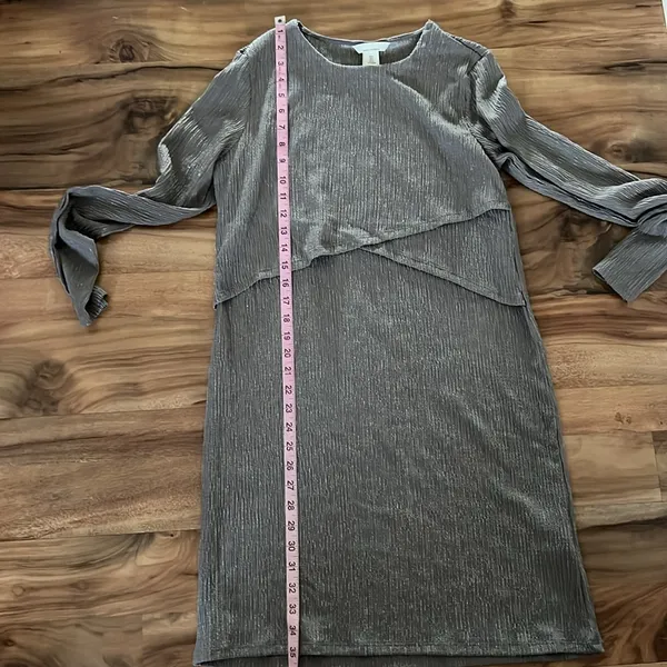 NWT - S - H&M Mama/Maternity Gray Long Sleeve Mama Nursing Dress - Image 5
