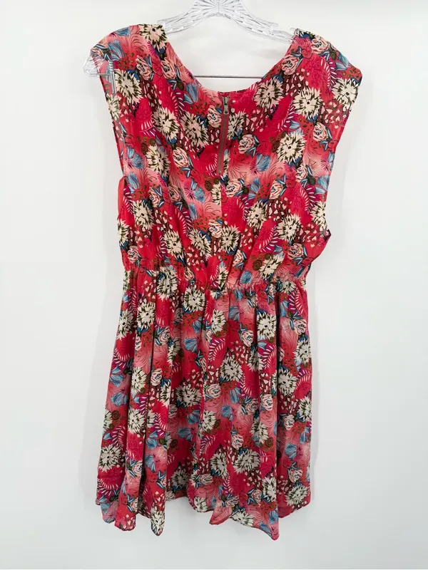 ALICE‎ + OLIVIA Matilda Red Silk Floral Cinch Waist Blouson Mini Dress Small - Image 2