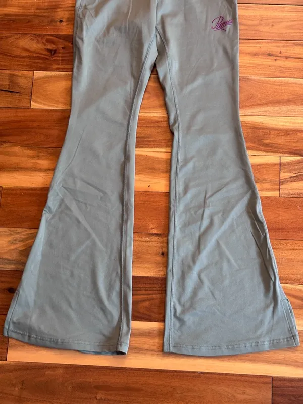 PUMA Essentials Script Flare Mint Green Leggings - Image 3