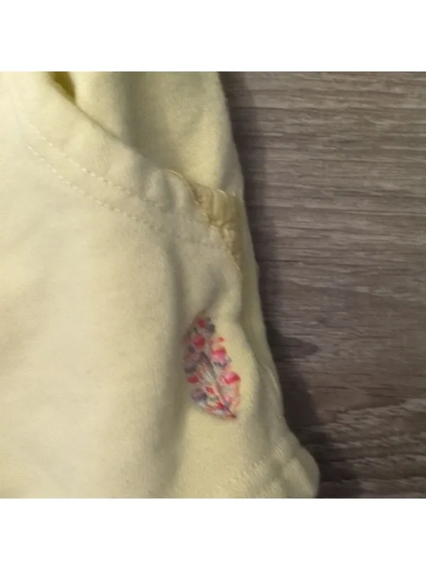 Free people starfruit yellow terry cloth shorts size medium - Image 4