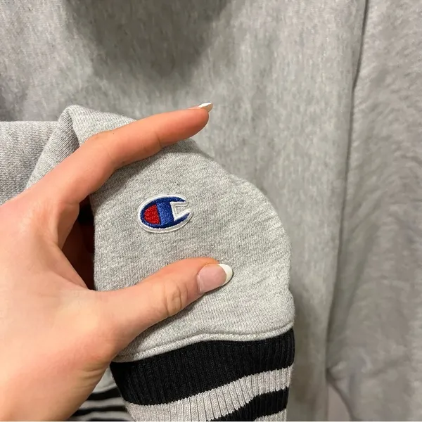 Champion Reverse Weave Grey & Black Sweatshirt Hoodie - Image 4