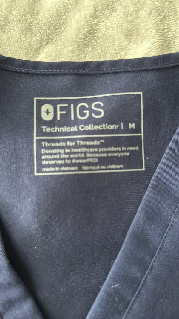 FIGS Scrub Top - Image 2