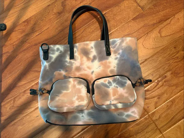 Like Dreams Pink Purple Tie Dye Tote Bag Para Cord Pull Tabs - Image 2
