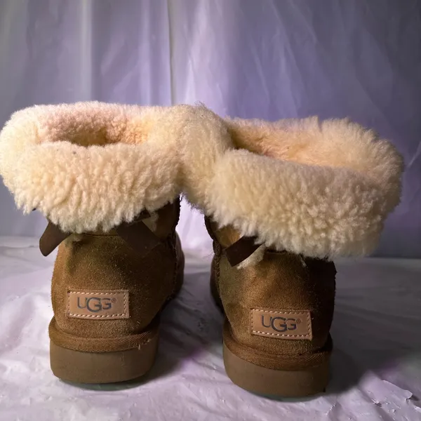 UGG Tan Shearling Boots with Bow - Image 3