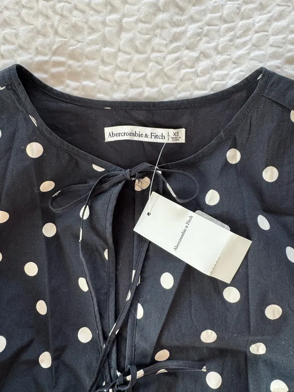 Abercrombie top - Image 2