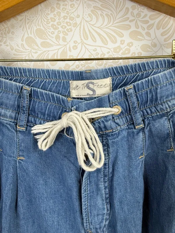 We The Free Drawstring Wide Leg Pleated Pull on Denim - Size - Small - Image 4