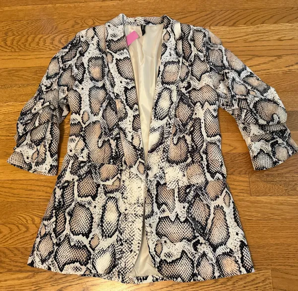 NWT Snake print 3/4 sleeve blazer size L Size L - Image 10