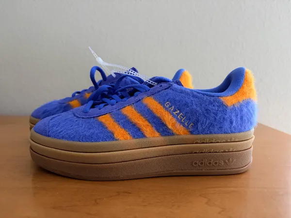 Adidas Gazelle Bold Hi-Res Blue / Bright Orange JS3906 Womens 6 - Image 3