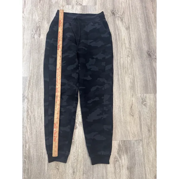 Lululemon Scuba High-Rise Jogger 4 Heritage 365 Camo‎ Deep Coal Multi - Image 3