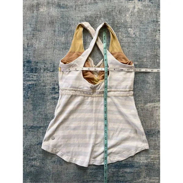 Lululemon Action Pale Blue White Silver Athletic Tank Top Size 4 - Image 3