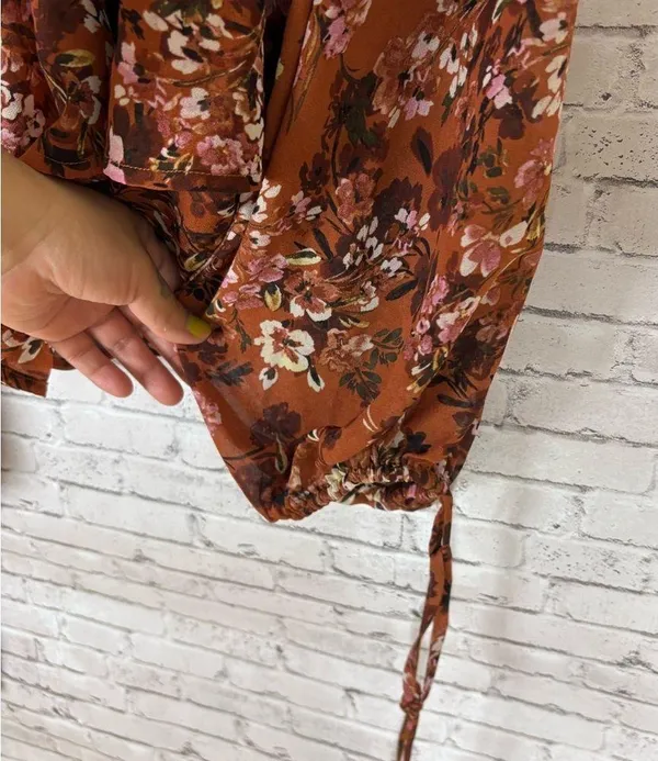 Lost and Wander Burnt Orange Terracotta Floral Peasant Blouse - Image 4