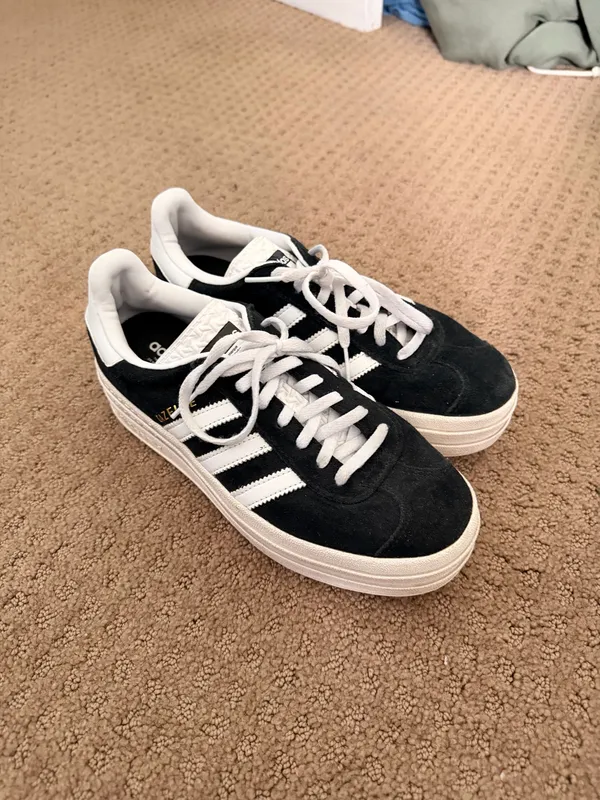 Adidas Shoes - Image 2