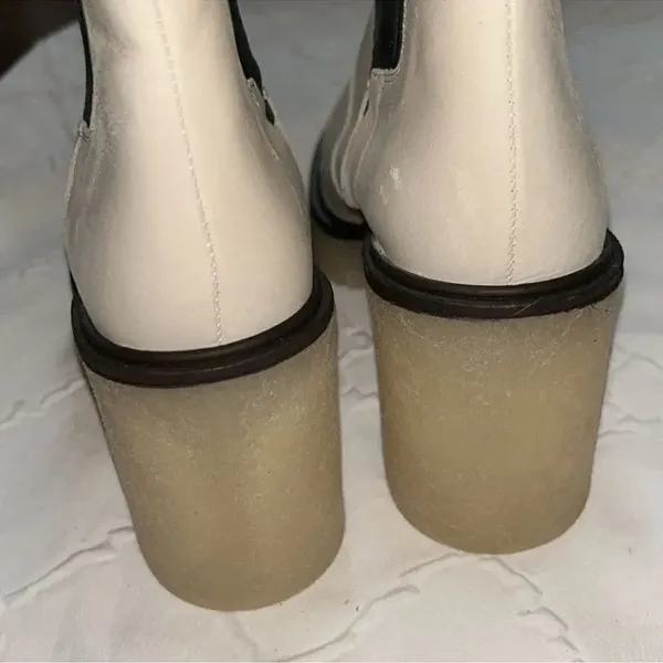 Free people Cream Ankle Chunky Heel Boots(Size 38.5/8.5) - Image 10