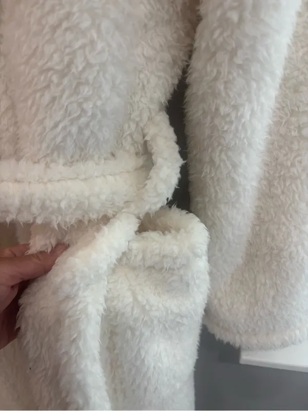 Pottery Barn Teen Cozy Sherpa Hooded Robe Ivory M/L Plush Spa Bathrobe - Image 6