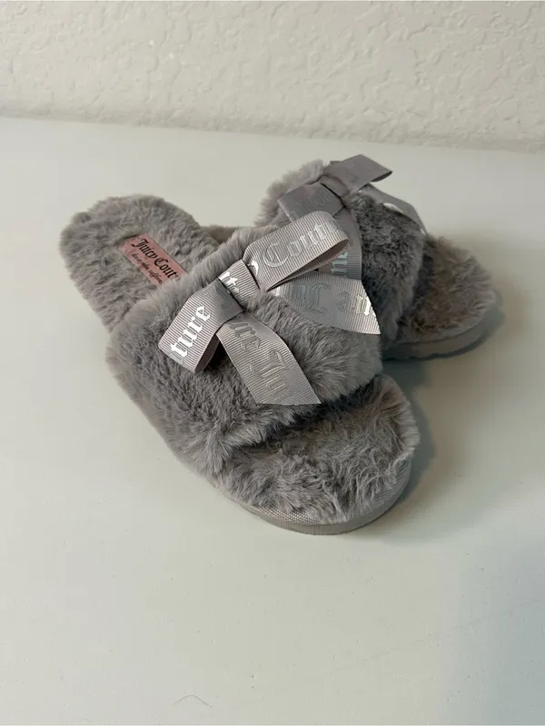 Juicy Couture Faux Fur Cozy Soft Slip On Bow Slippers Gray Size 8 - Image 7