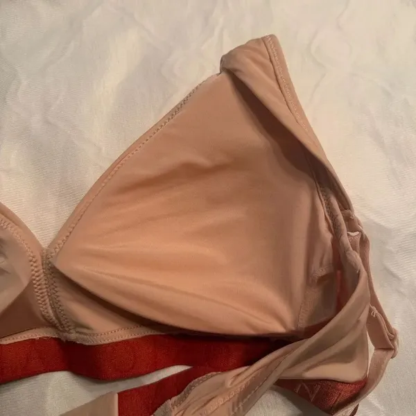 Emporio Armani Pink Pink Padded Bralette(Size Medium) - Image 6