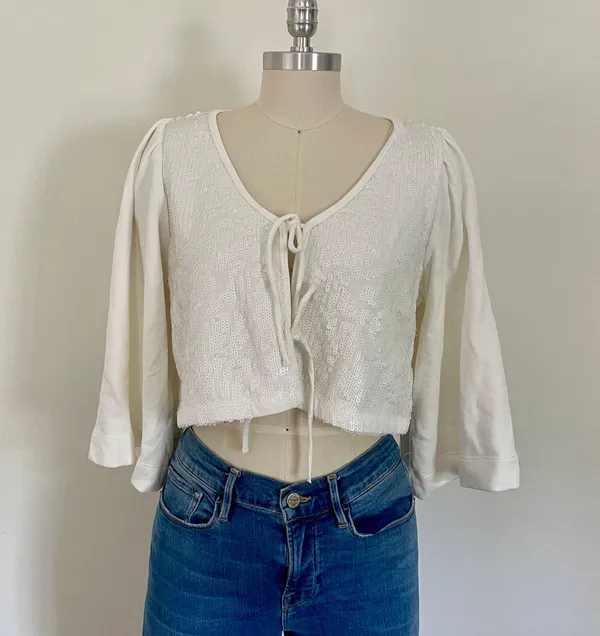 Anthropologie NWT  Sequin Tie Front Top - Image 4