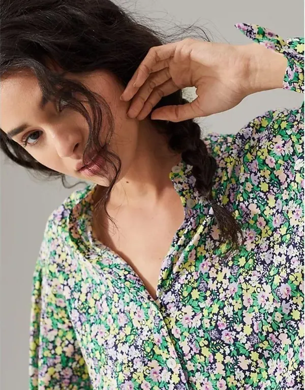 Anthropologie Maeve Ashleigh Puff-Sleeved Button Down Ditsy Floral Blouse - Image 2