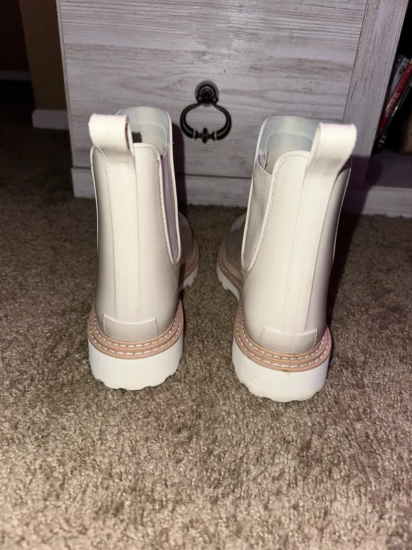 DV by Dolce Vita Stormy Rain Boot - Image 3